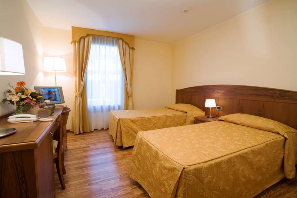 Hotel Purlilium Porcia Chambre photo